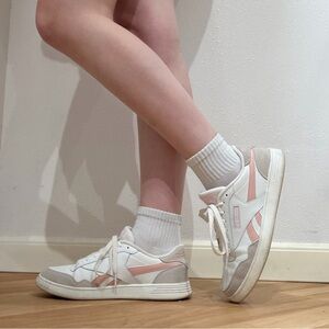 Pink Reebok Court Sneakers (7.5)